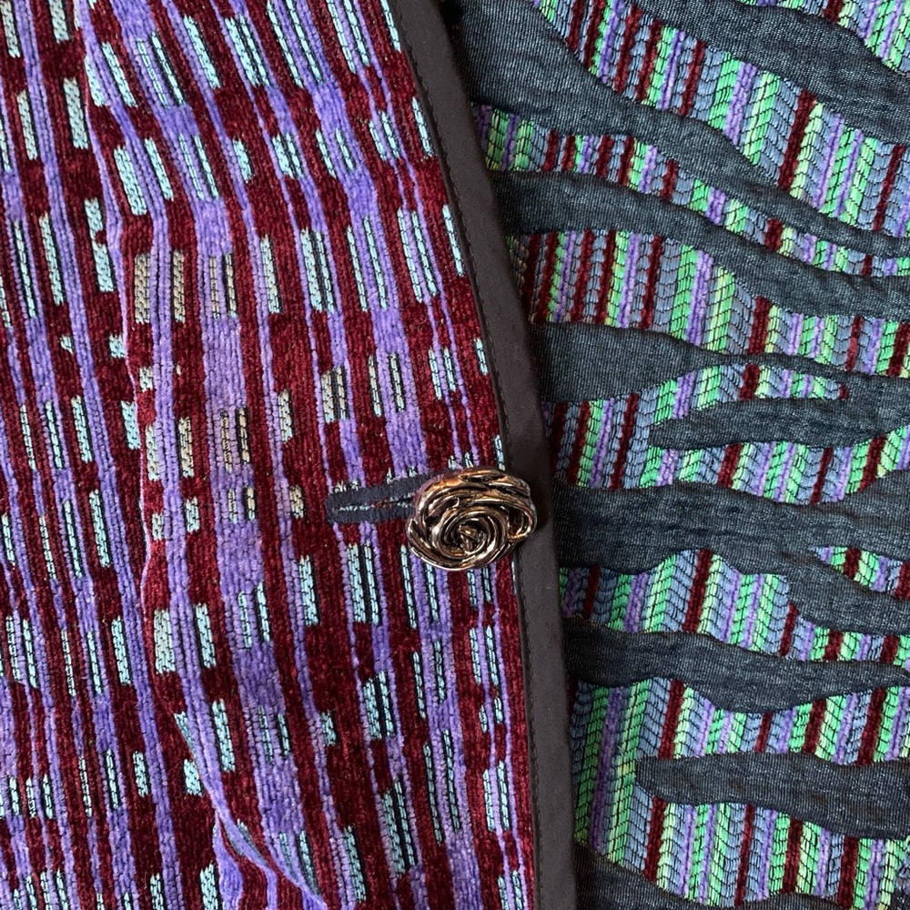 Women’s Reversible Multicolor Patterned Jacket La… - image 4